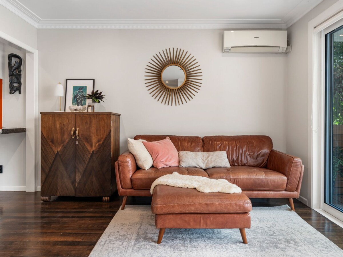 Double Grammar school zone, 3 beds 2 baths apartment with 2 car parks, Enjoy the privileges of Broadway Park’s resort-style amenities:Enjoy the privileges of Broadway Park’s resort-style amenities: Heated indoor pool, Sauna and spa, Gym, Tennis courts, A short stroll takes you to Westfield Newmarket, 0.8 km to Epsom Girls’ Grammar School, 1 km to Auckland Grammar, 205/10 Middleton Road, Remuera, Auckland
