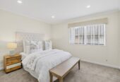 2 legal kitchens, Vendor Gone, Keys Available, 7 bedrooms house, 13 Puoro Street, Flat Bush, Auckland