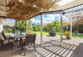 For rent, 4 beds 2 baths house, available 15th November, 14 Aspatria Place, Northpark, Auckland