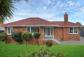 RENOVATED, 3 bedrooms house on 553m2 section, in the Heart of Manurewa, 14 Oxford Road, Manurewa, Auckland