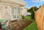 Spacious 2Bedroom, 1Bathroom House, East Tamaki Heights, Auckland, Available from 22 Oct 2025