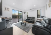 Auction $1 RESERVE, 6 BED & 4 LIVING, vendors are moving further South and don’t intend to wait around, 31 Tims Crescent Flat Bush, Auckland