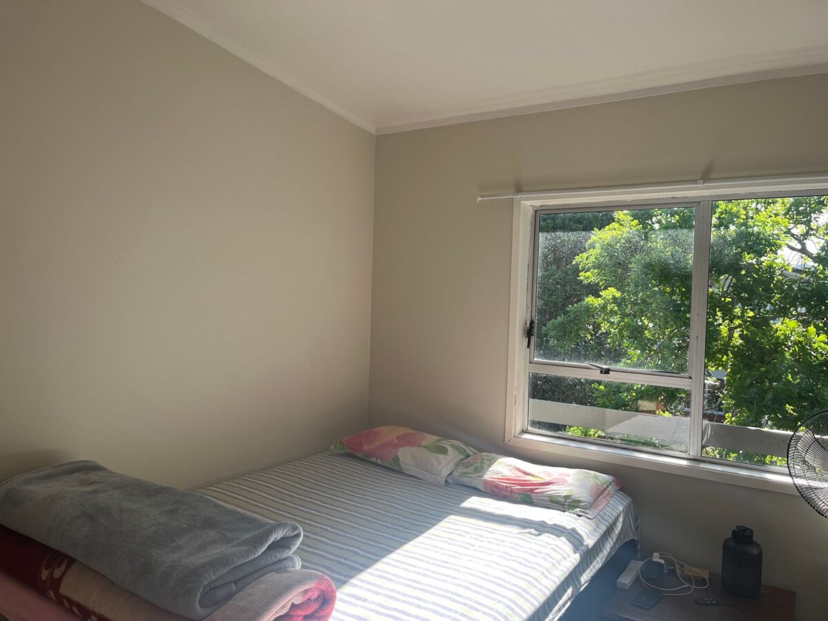 Mt Roskill Grammar school zone, 2 beds 1 bath home with carport, close to schools, shops, supermarket, 5/68 Olsen Avenue, Hillsborough, Auckland