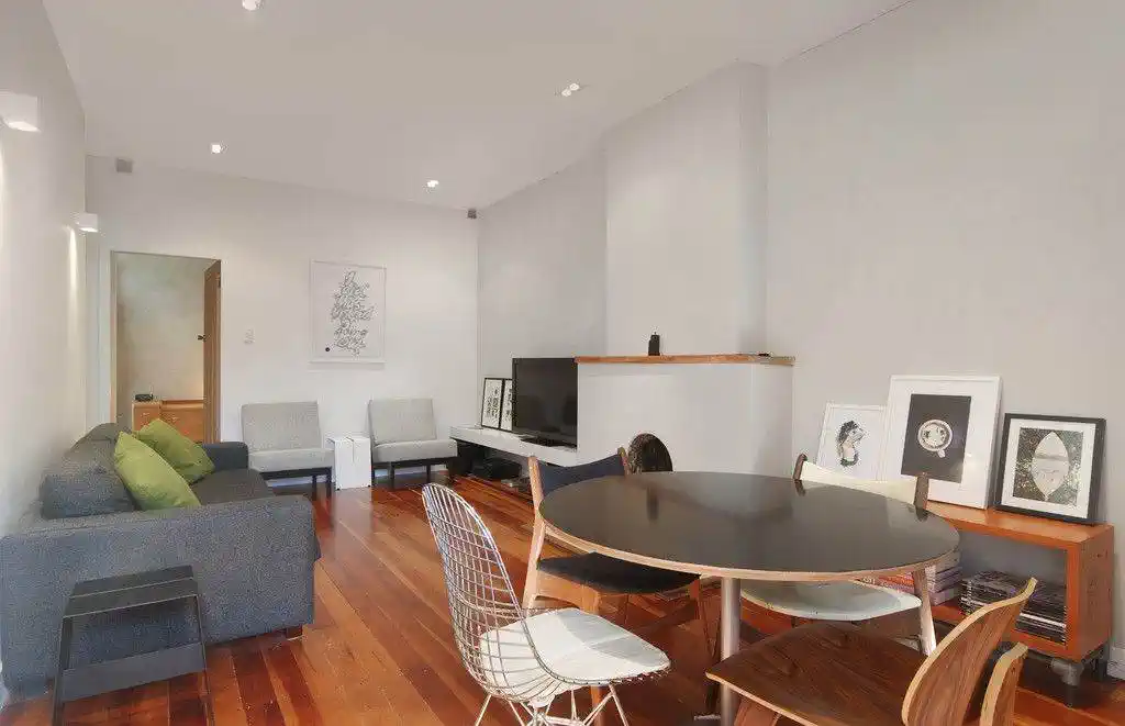 Auckland Grammar and Epsom Girls’ Grammar School zone, 2 bedrooms apartment with carpark, 2/542 Parnell Road, Parnell, Auckland
