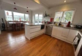 For rent, Pets negotiable, 3 bedrooms 1.5 bathrooms house, available 22nd October, 33 Nelson Street, Howick, Auckland