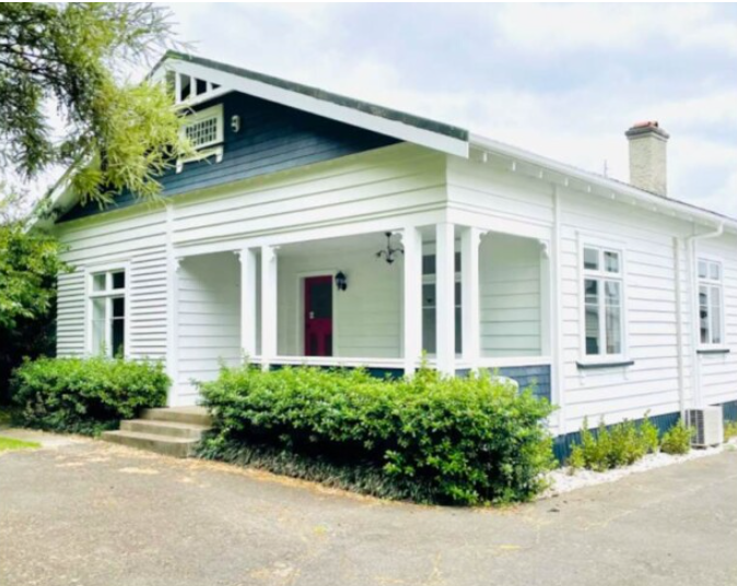 For rent, 2 bedrooms 1 bathroom unit, 57 Beach Road, Papakura, Auckland, available now