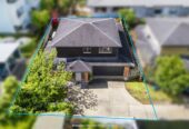 Too Busy To Handle Two Properties, 5 beds house on 437m2 section, 16H Lincoln Road, Henderson, Auckland