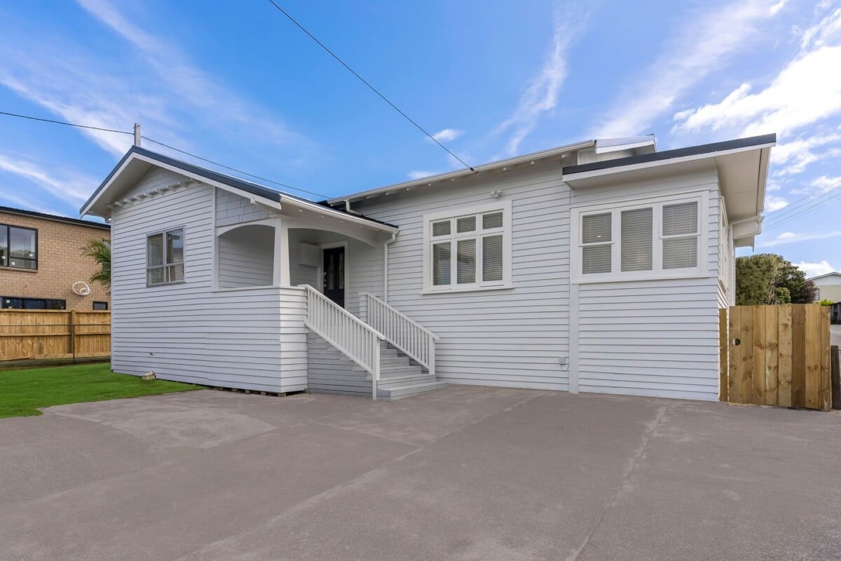 Restored 4 beds villa, in the heart of Onehunga, 14 Inkerman Street, Onehunga, Auckland