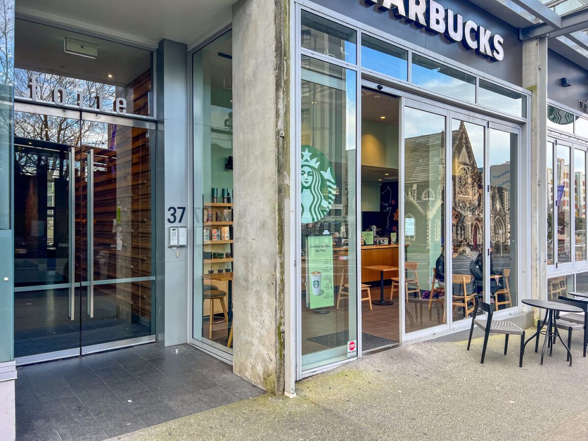 Double Auckland Grammar school zone, Unit Titil (no leasehold worries), 2 beds 1 bath CBD, walks to Uni, 208/37 Symonds Street, Grafton, Auckland