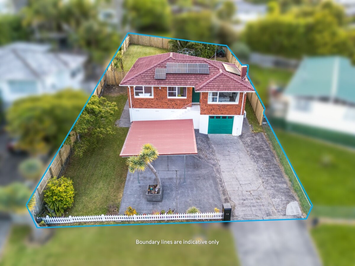 Owners upsizing, once in 20 years, brick 3 beds house on 675m2 section, 16 Thornlow Street, Glendene, Auckland