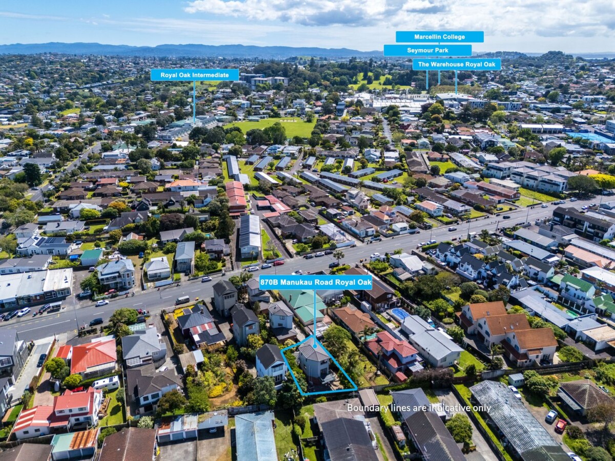 3 beds 3 baths home, walks to Dress Smart, Onehunga Mall, Royal Oak Mall, 870B Manukau Road, Royal Oak, Auckland