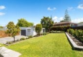 Move-in ready, Renovated 3 beds house, Located directly across from Glendene Reserve and playground, 6 Thornlow Street, Glendene, Auckland