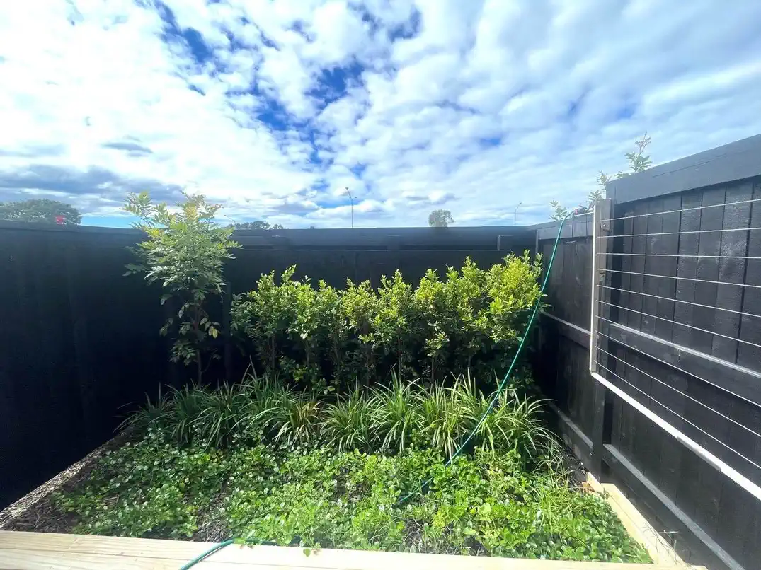 Brandnew 3 beds home, minutes to Westgate Mall, 62 Parkwood Avenue, Westgate, Auckland