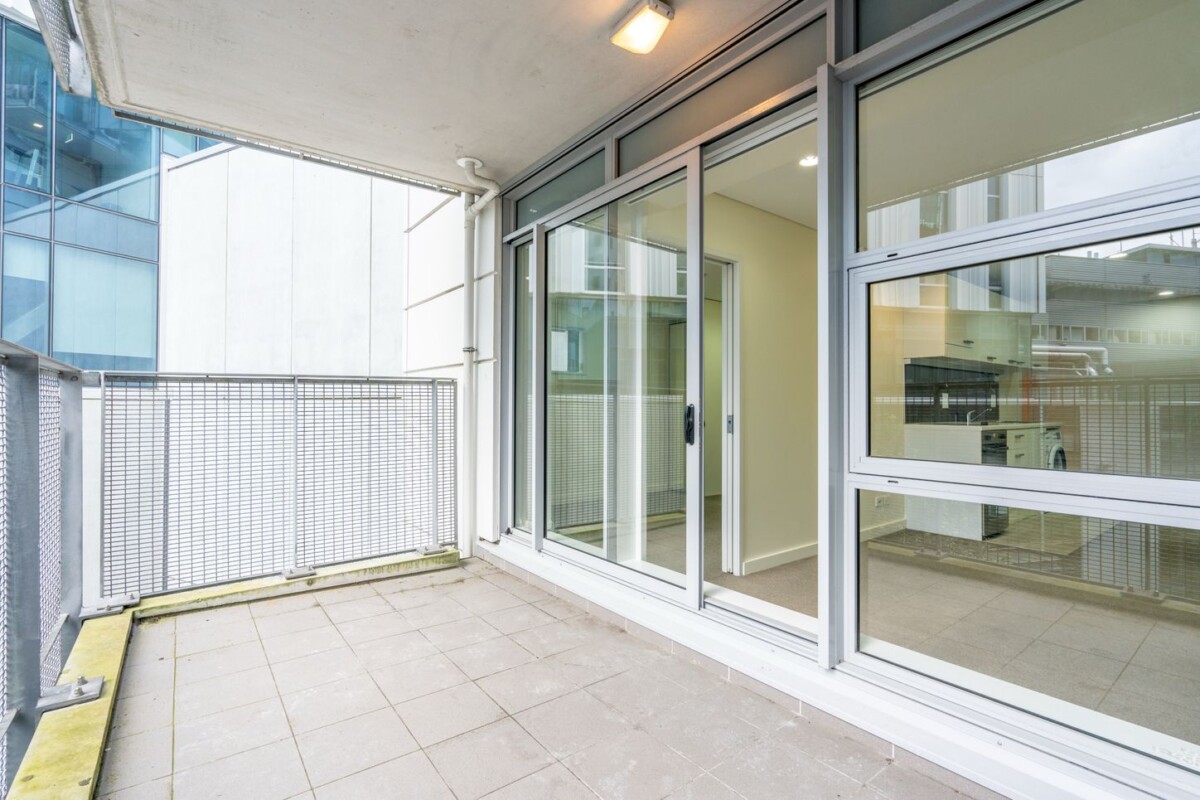 Double Auckland Grammar school zone, Unit Titil (no leasehold worries), 2 beds 1 bath CBD, walks to Uni, 208/37 Symonds Street, Grafton, Auckland