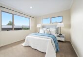 Too Busy To Handle Two Properties, 5 beds house on 437m2 section, 16H Lincoln Road, Henderson, Auckland