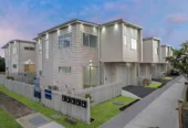 For rent, 5 beds 3 baths house, Available from November 15, 23A Seymour Avenue, Papatoetoe, Auckland