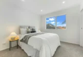 For rent, 5 beds 3 baths house, Available from November 15, 23A Seymour Avenue, Papatoetoe, Auckland