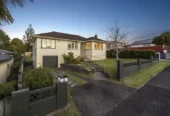 4 beds house on 809 m2 section, live or develop, 67 McLeod Road, Te Atatu South, Auckland