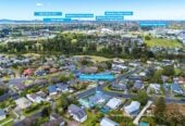 Once in nearly 30 years, 4 beds house, close to everything you need, 17 Fitzwater Place, Henderson, Auckland