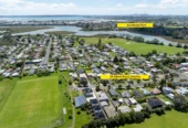 Brandnew, Smart Layout Parkside 2 beds + study home, moments from shopping centres, 3/18 Albert Road, Kelston, Auckland