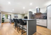Brick and Tile 4 bedrooms house on 548 m2 section, Pergola, walks to schools, 7 Chard Place, Flat Bush, Auckland