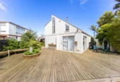 4 beds house on 1,515m² section, Lifestyle, Land Bank or Develop, 25 Maioro Street, New Windsor, Auckland