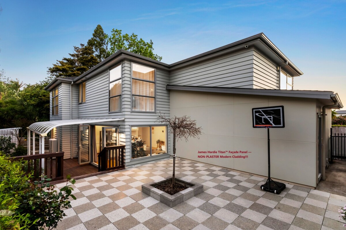Must sell, Make an offer, Top school zones, 5 beds house on 497 m2 section, central air-conditioning & underfloor heating, 30B Bracken Avenue Takapuna, Auckland
