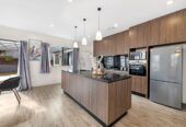 Must sell, Relocating Vendor, 6 beds house with Self-Contained 2-Bedroom Granny Flat, 32 Carrygawley Road, Flat Bush, Auckland