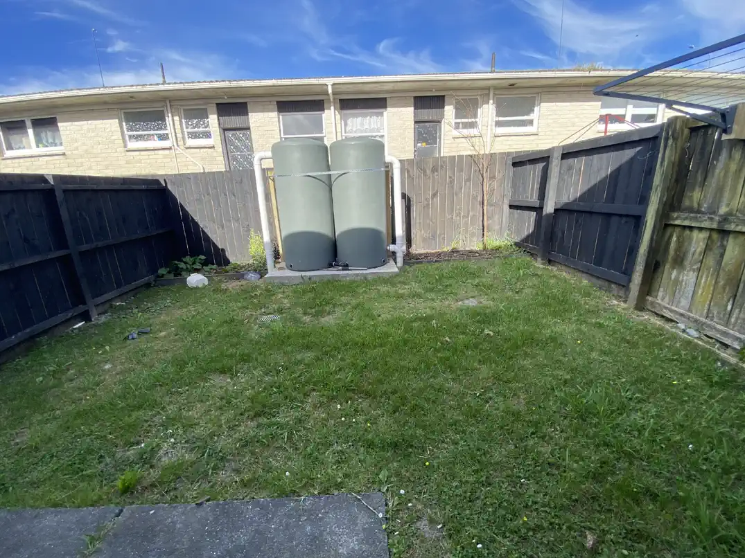 For rent, 2 beds 1 bath unit, Available now, 5B Browns Road, Manurewa, Auckland