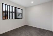 Huge Price Drop – Must Be Sold Urgently, Brandnew 3 beds home with Views, minutes to Westgate Mall, 4/196 Royal Road, Massey, Auckland