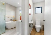 Must sell, Vendors circumstances change, Move-in ready, Top schools zone, Sea views, Renovated 4 beds home, 3/3 Bayswater Avenu, Bayswater, Auckland
