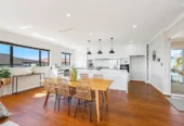 Macleans Zone, Sea views, 7 beds house on 575m2 section, with Self-Contained Granny Flat, 41 Compass Point Way, Half Moon Bay, Auckland