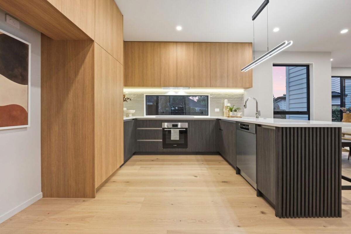 Double Westlake school zone, brand-new freestanding 5 beds home, 3/8 Catalina Crescent, Forrest Hill, Auckland