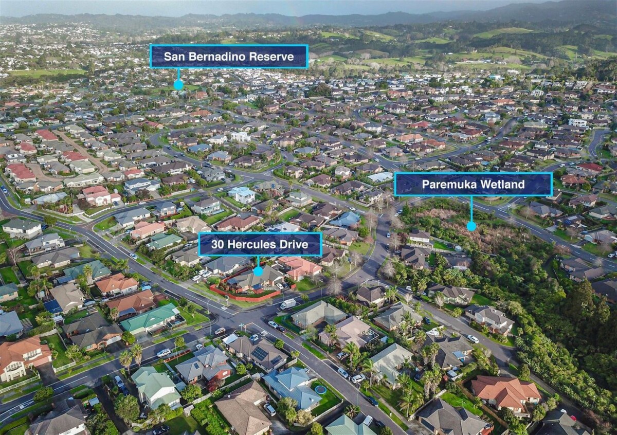 Motivated owners, Brick and tile 4 beds house on 719m2 section, within easy reach-Lake Panorama park, shops, school, 30 Hercules Drive, Henderson, Auckland