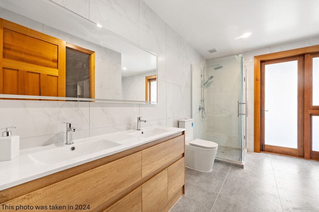 Both Grammar schools zone, 584sqm 8 beds 6 baths 1 study house on 823m2 section, 110 St Andrews Road, Epsom, Auckland