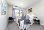 Avondale College zone, Brick & Tile 3 beds house on 367m² section, 134B Avondale Road, Avondale, Auckland