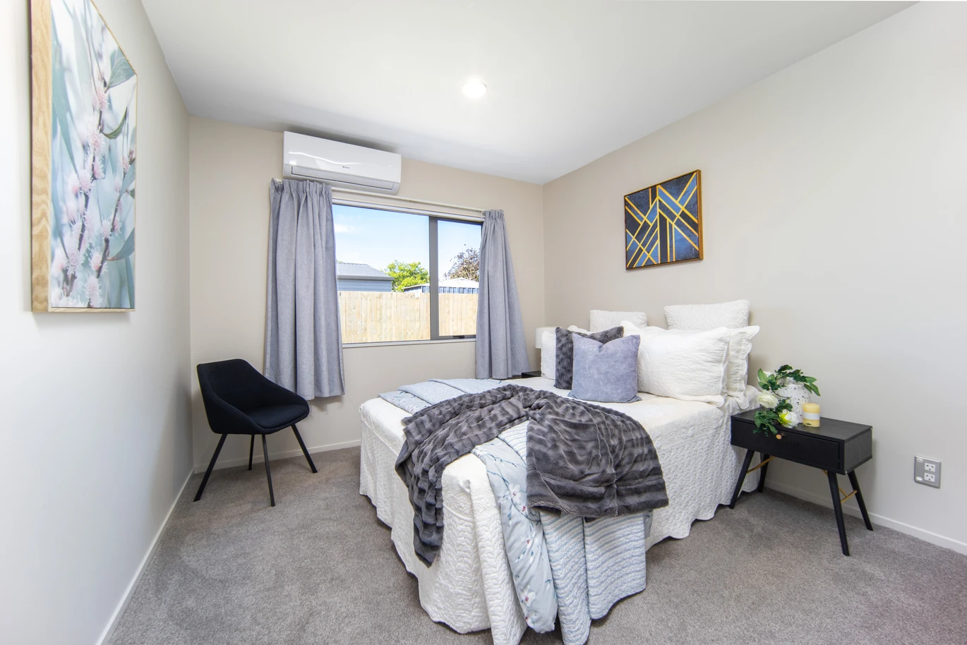 Avondale College zone, Brick & Tile 3 beds house on 367m² section, 134B Avondale Road, Avondale, Auckland