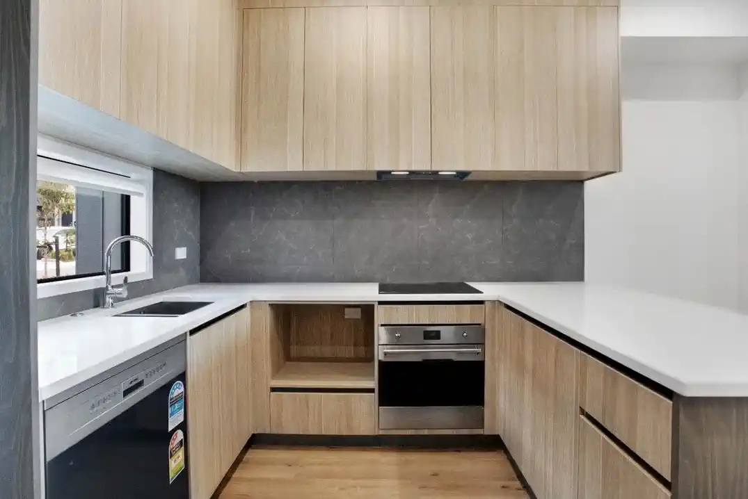 Brandnew 3 beds home, minutes to Westgate Mall, 64 Parkwood Avenue, Westgate, Auckland