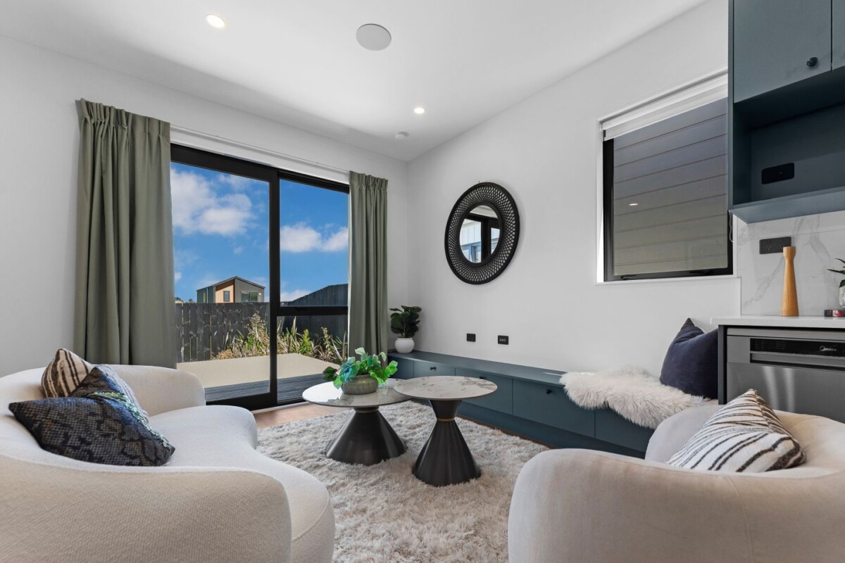 Must Sell – Urgent, a 10-year Master Builder Guarantee, Brandnew 3 beds house on 204m2 section, Builder ready to move, 26  Nanjing Road, Pukekohe, Auckland