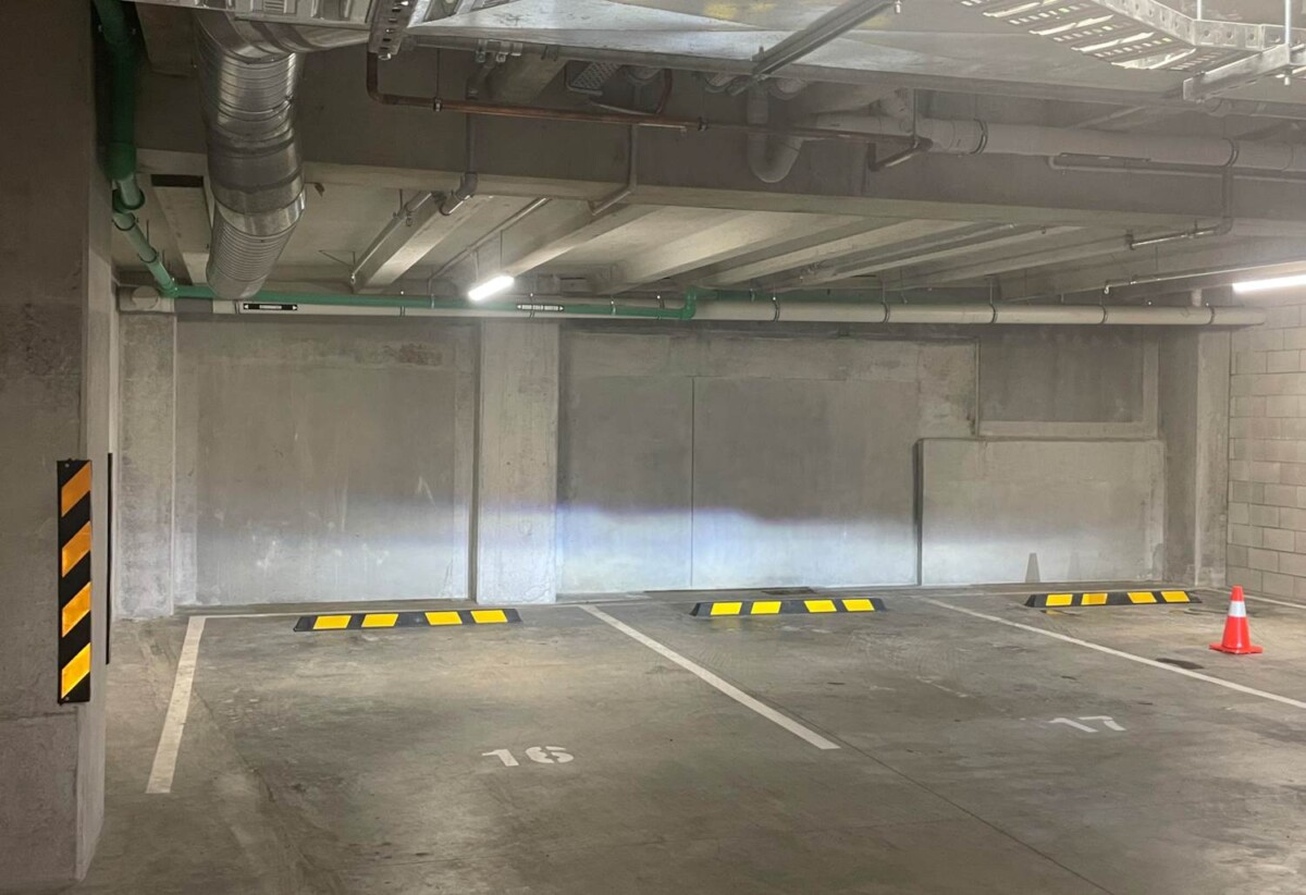 Multi-use Commercial Space, gross area 100m2 with approx 84m2 retail space, plumbed water and gas connection for commercial kitchen with air ducting, 64a Great South Road, Epsom, Auckland
