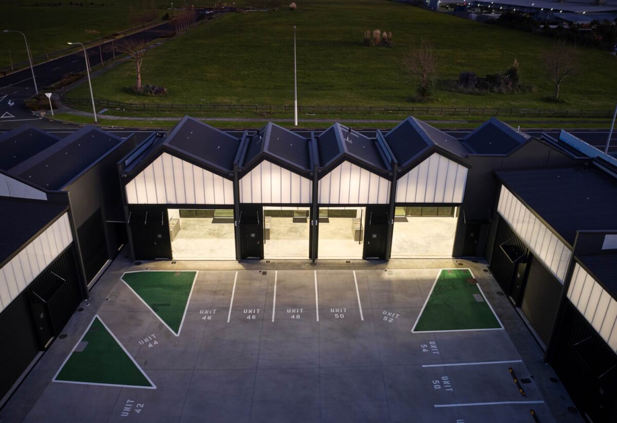 Prime Location Commercial Multi- use Workshop, Unit 15/62 Ormiston Road, East Tamaki, Auckland