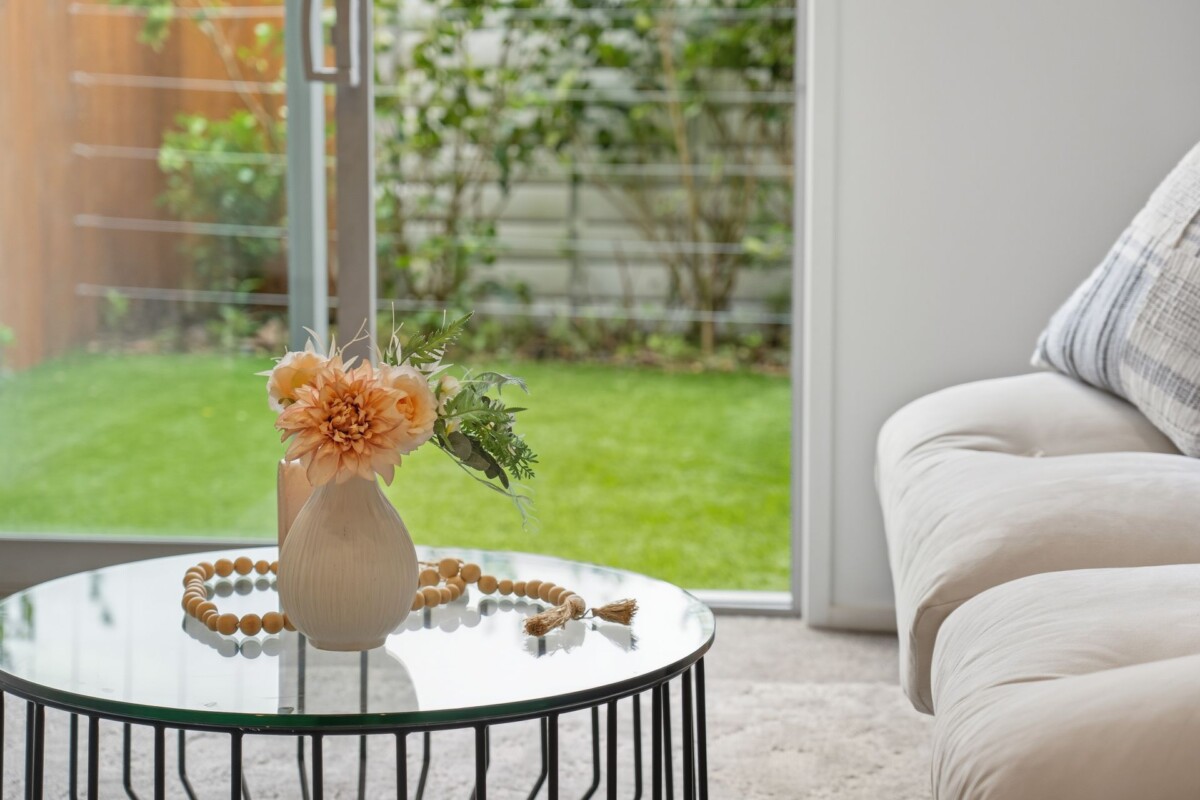 Freehold smart 1 bed townhouse, with a brand-new Suzuki Swift Sport or Suzuki Jimny 4×4, 14/42 Kaikoura Street, Henderson, Auckland