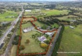 Once in 50 years, 5 beds lifestyle house on 3.782ha land, Mostly zoned in Future Urban, includes two large sheds with 3-phase power and high-pressure water supply, 402 Matua Road, Kumeu, Auckland