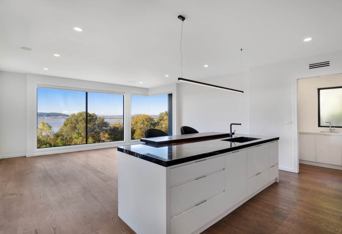 5 beds 5.5 baths house on 707m² section, Panoramic Seaview, a triple garage and a private heated pool, Constructed from polished concrete blocks and aluminum, 66 Seacrest Drive, West Harbour, Auckland
