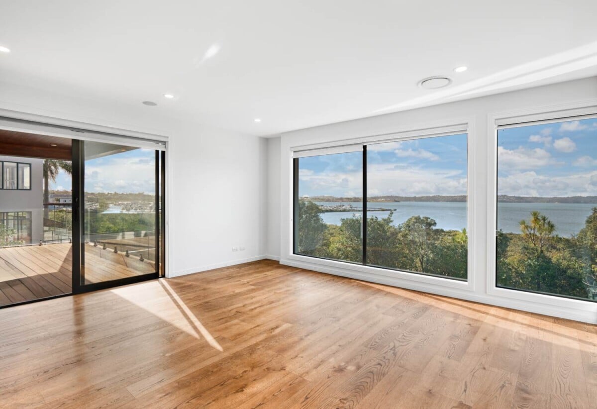 5 beds 5.5 baths house on 707m² section, Panoramic Seaview, a triple garage and a private heated pool, Constructed from polished concrete blocks and aluminum, 66 Seacrest Drive, West Harbour, Auckland