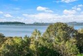 5 beds 5.5 baths house on 707m² section, Panoramic Seaview, a triple garage and a private heated pool, Constructed from polished concrete blocks and aluminum, 66 Seacrest Drive, West Harbour, Auckland