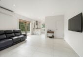 6 beds lifestyle house on 7370m² land, a media room, a swimming pool, and a pool house with a toilet. a 2 beds minor dwelling, a large 8 x 8m workshop, 7 Pineview Lane, Helensville, Auckland