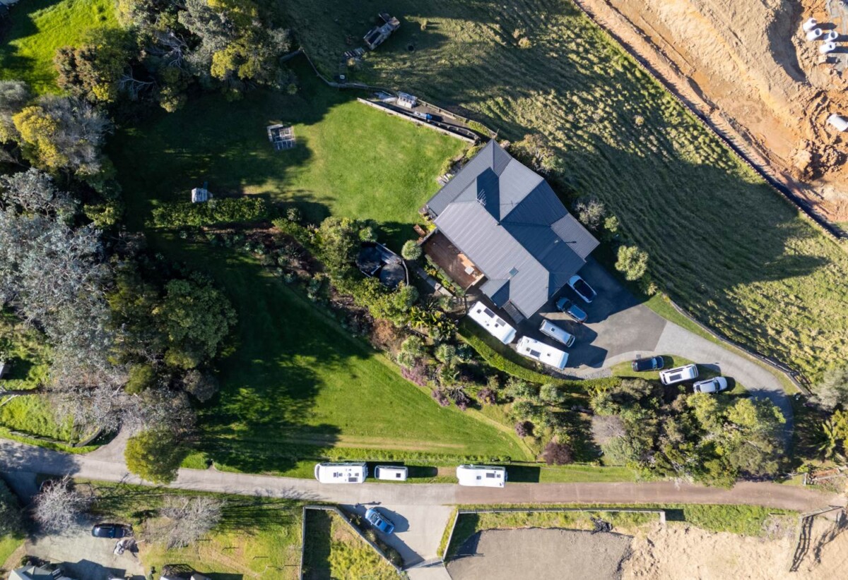Sea views, 5 beds house on 1.0115ha section, Recently re-zoned under the Unitary Plan, it is ripe for subdivision, 248 West Hoe Heights, Orewa, Auckland