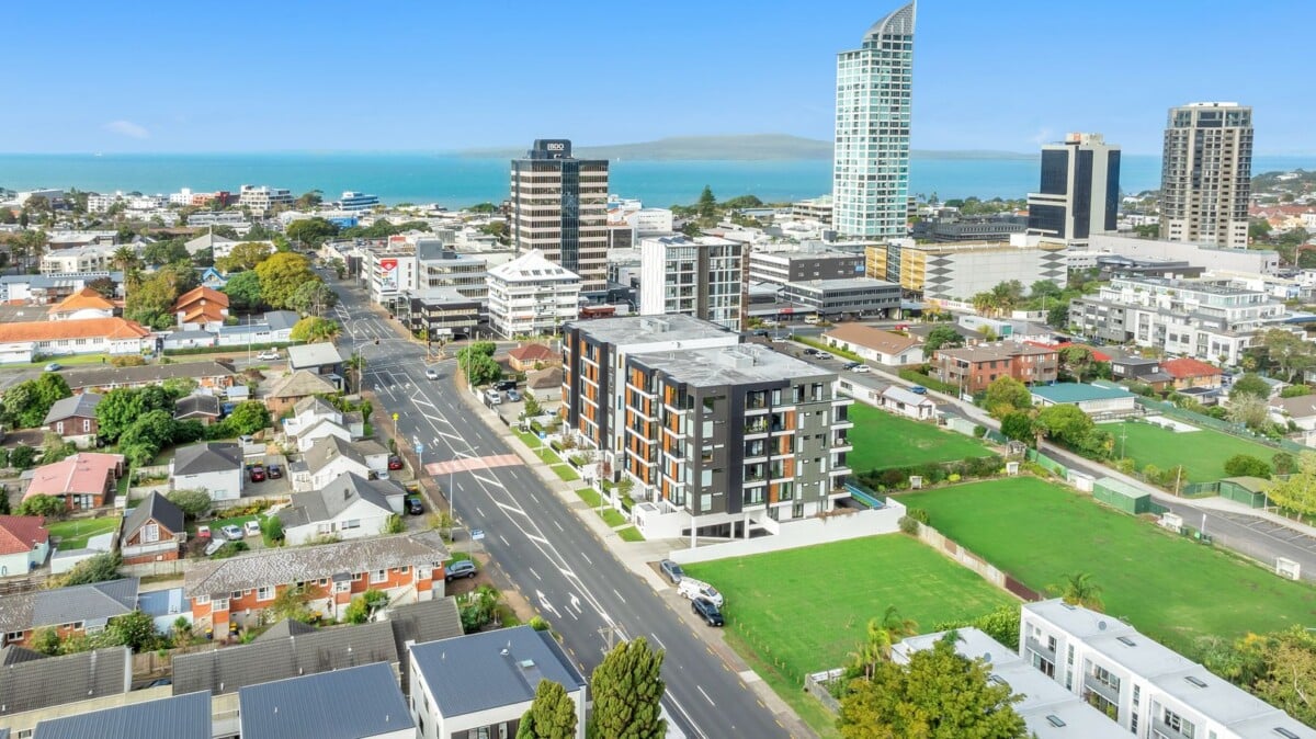 1 Bedroom 1 Carpark apartment- In the Heart of Takapuna, G01/80 Anzac Street, Takapuna, Auckland
