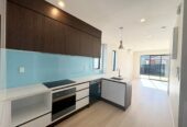 For rent, brandnew 2 beds 1.5 baths townhouse, available 29th November, 2/113 Moore Street, Howick, Auckland